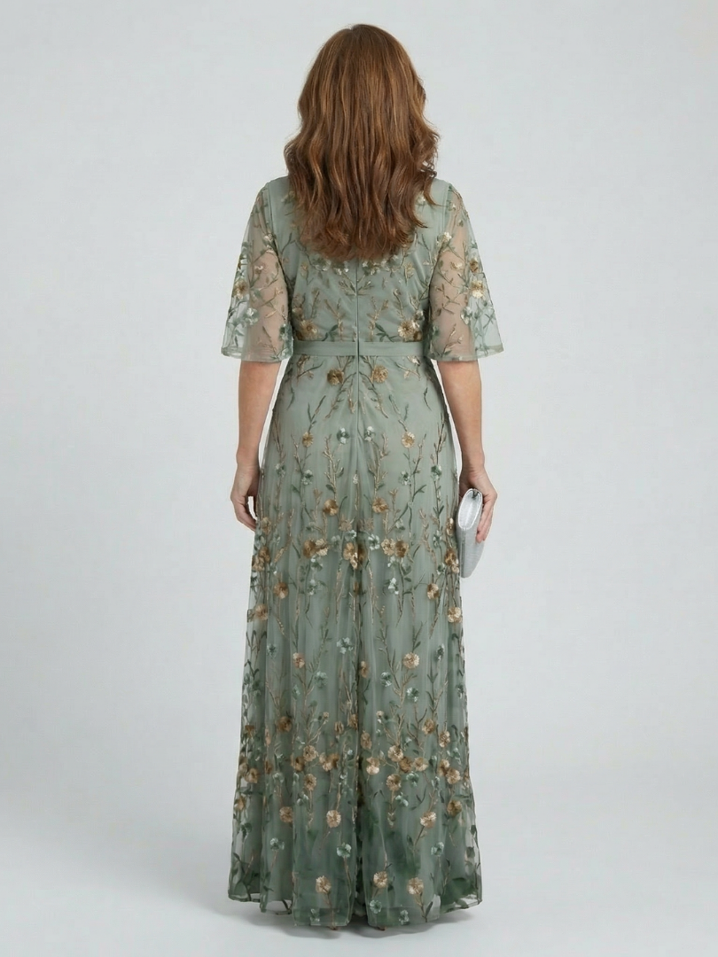 Selora | Floral Embroidered Maxi Dress