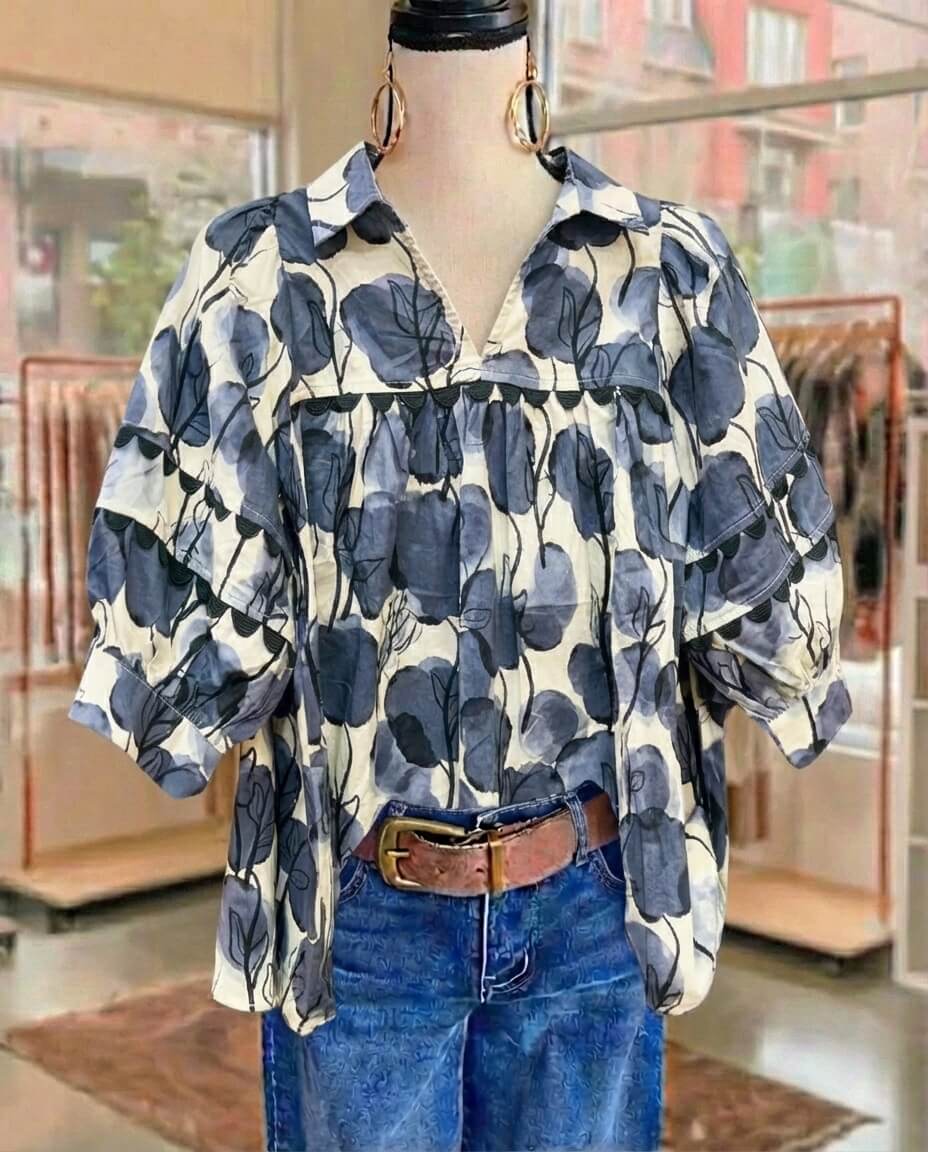 Luna | Scalloped Trim Floral Print Blouse