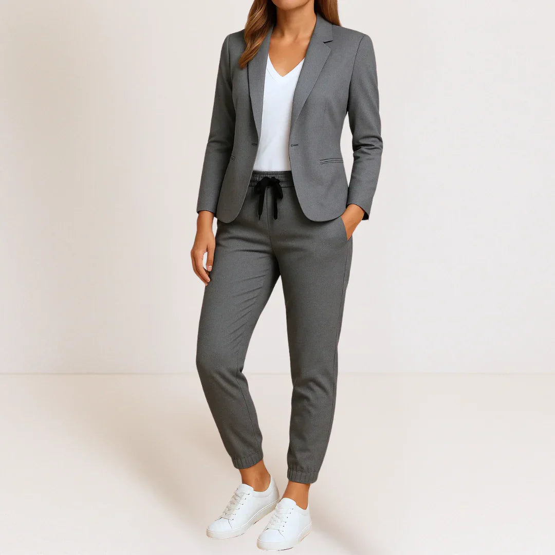 Beatrice | Eleganza Moderna in un Completo Confortevole