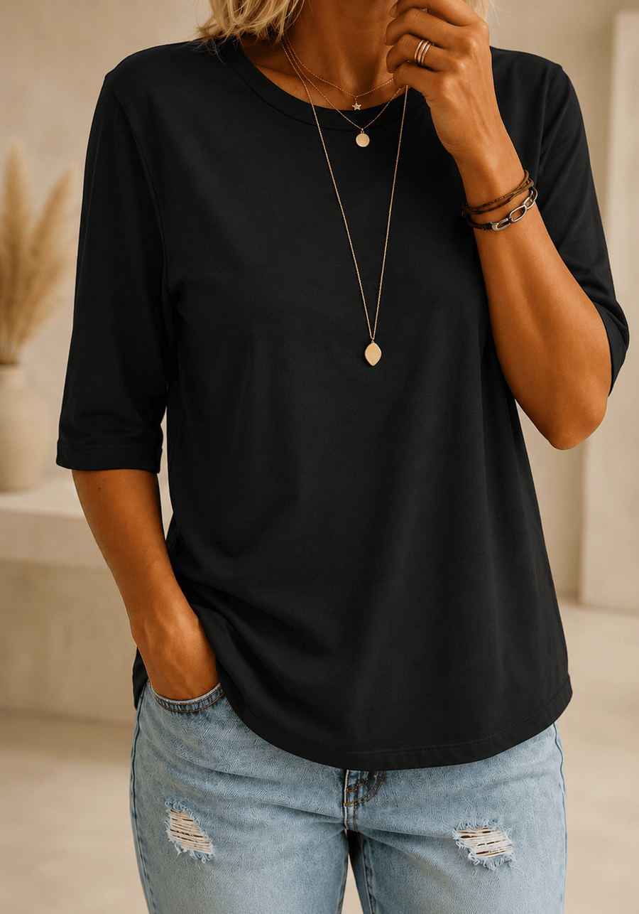 Calvera | Essential Comfort Tee